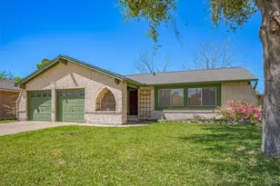 12346 Gainsborough Dr, Houston, TX 77031 - Photo 3