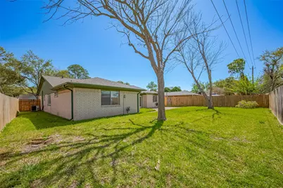 12346 Gainsborough Drive, Houston, TX 77031 - Photo 31