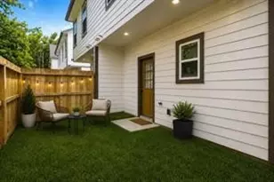 8412 Darien St, Houston, TX 77028 - Photo 19