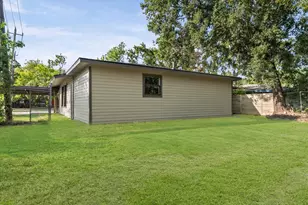 6527 Beekman Rd, Houston, TX 77021 - Photo 21