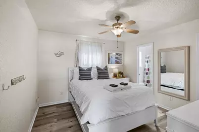 2811 Blue Water Highway, Surfside Beach, TX 77541 - Photo 19