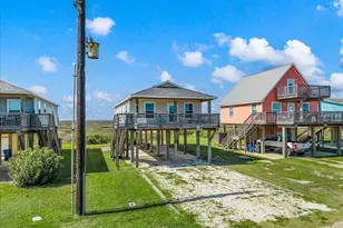 2811 Bluewater Hwy, Surfside Beach, TX 77541 - Photo 3