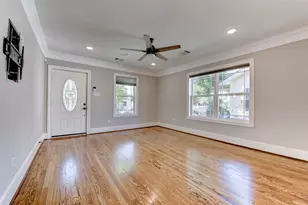 109 Dresden St, Houston, TX 77012 - Photo 9
