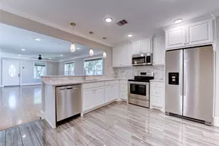 109 Dresden St, Houston, TX 77012 - Photo 15