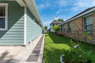 109 Dresden St, Houston, TX 77012 - Photo 41