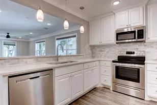 109 Dresden St, Houston, TX 77012 - Photo 17