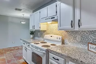 17302 S Yorkglen Dr, Houston, TX 77084 - Photo 9