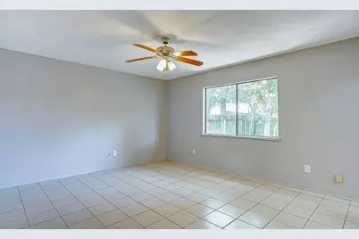 17302 S Yorkglen Drive, Houston, TX 77084 - Photo 11