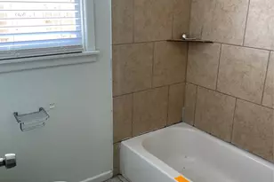 246 Nash Blvd, San Antonio, TX 78223 - Photo 11