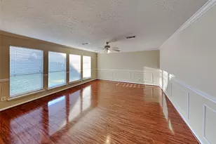 4422 Hardwood Glen Dr, Fresno, TX 77545 - Photo 5
