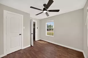 500 Shirley St, Eagle Lake, TX 77434 - Photo 21