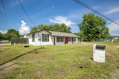 500 Shirley Street, Eagle Lake, TX 77434 - Photo 5