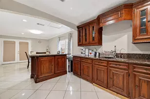 9718 Whitepost Ln, Houston, TX 77086 - Photo 9