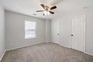 3301 Clover Hill Ln, Texas City, TX 77591 - Photo 3