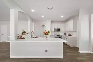 3301 Clover Hill Ln, Texas City, TX 77591 - Photo 13