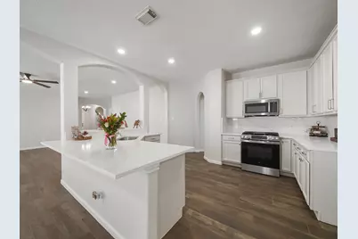 3301 Clover Hill Lane, Texas City, TX 77591 - Photo 13