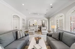 1434 Chimney Rock Rd, Houston, TX 77056 - Photo 19