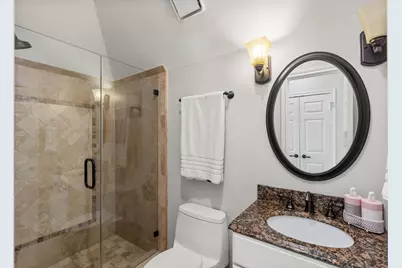 1434 Chimney Rock Road, Houston, TX 77056 - Photo 35