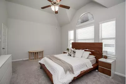 10606 Centre Shadows Drive, Houston, TX 77043 - Photo 23