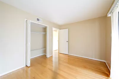 3055 Walnut Bend Lane #21, Houston, TX 77042 - Photo 21