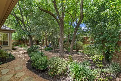 11506 Manorhouse Lane, Houston, TX 77082 - Photo 35