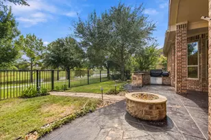19215 Shady Blossom Dr, Cypress, TX 77433 - Photo 37