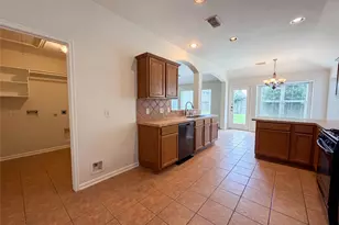 6843 Tammany Manor Ln, Spring, TX 77379 - Photo 11
