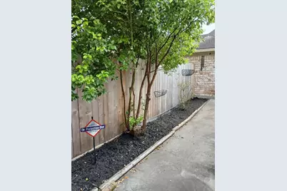 12 Barcelona Court, Missouri City, TX 77459 - Photo 5