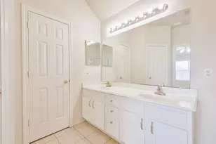 12039 Lucky Meadow Dr, Tomball, TX 77375 - Photo 17