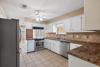 10070 Woodcreek Circle, Willis, TX 77318 - Photo 21