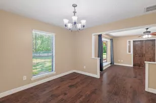 10070 Woodcreek Cir, Willis, TX 77318 - Photo 13
