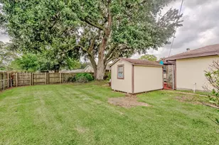 2719 Ave M, Nederland, TX 77627 - Photo 27