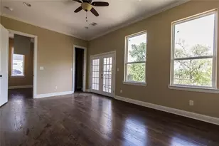 1424 Eddington St, Houston, TX 77023 - Photo 9