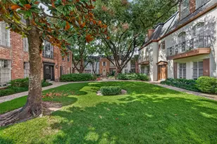 527 N Post Oak Ln, Houston, TX 77024 - Photo 25