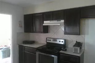 12411 W West Village Dr, Houston, TX 77039 - Photo 7