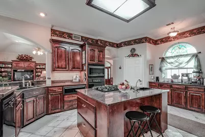 9018 Water Point Drive, Beach City, TX 77523 - Photo 27