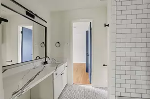 2119 Barr St, Houston, TX 77080 - Photo 7