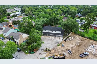 2119 Barr Street #C, Houston, TX 77080 - Photo 13