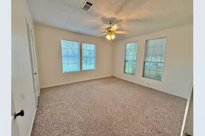 1412 Ithaca Avenue, Nederland, TX 77627 - Photo 15