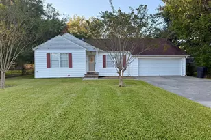 1412 Ithaca Ave, Nederland, TX 77627 - Photo 3