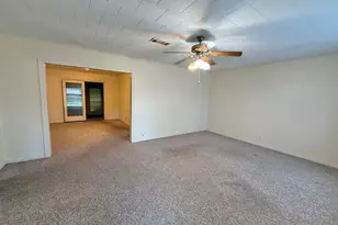 1412 Ithaca Ave, Nederland, TX 77627 - Photo 5