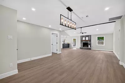 903 Chetwood Circle, League City, TX 77573 - Photo 17