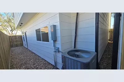 4922 Hoover Street #D, Houston, TX 77092 - Photo 23
