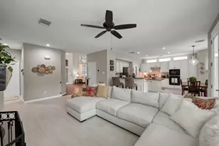 94 N Cochrans Green Cir, The Woodlands, TX 77381 - Photo 17