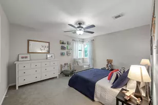94 N Cochrans Green Cir, The Woodlands, TX 77381 - Photo 31