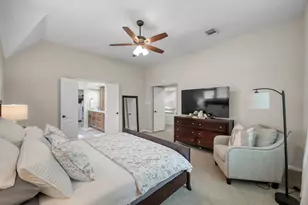 94 N Cochrans Green Cir, The Woodlands, TX 77381 - Photo 25