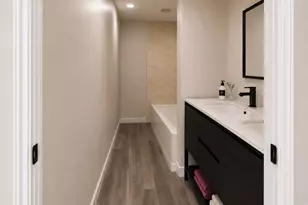 1041 15th St, San Leon, TX 77539 - Photo 27