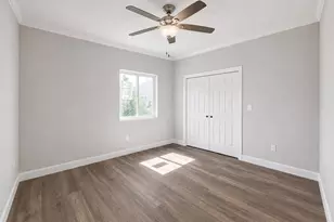 1041 15th St, San Leon, TX 77539 - Photo 21