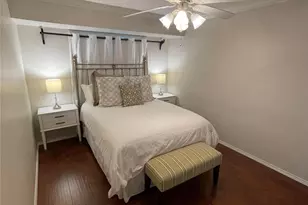 4523 Acacia St, Bellaire, TX 77401 - Photo 15