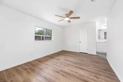 6526 Lynngate Drive, Spring, TX 77373 - Photo 13